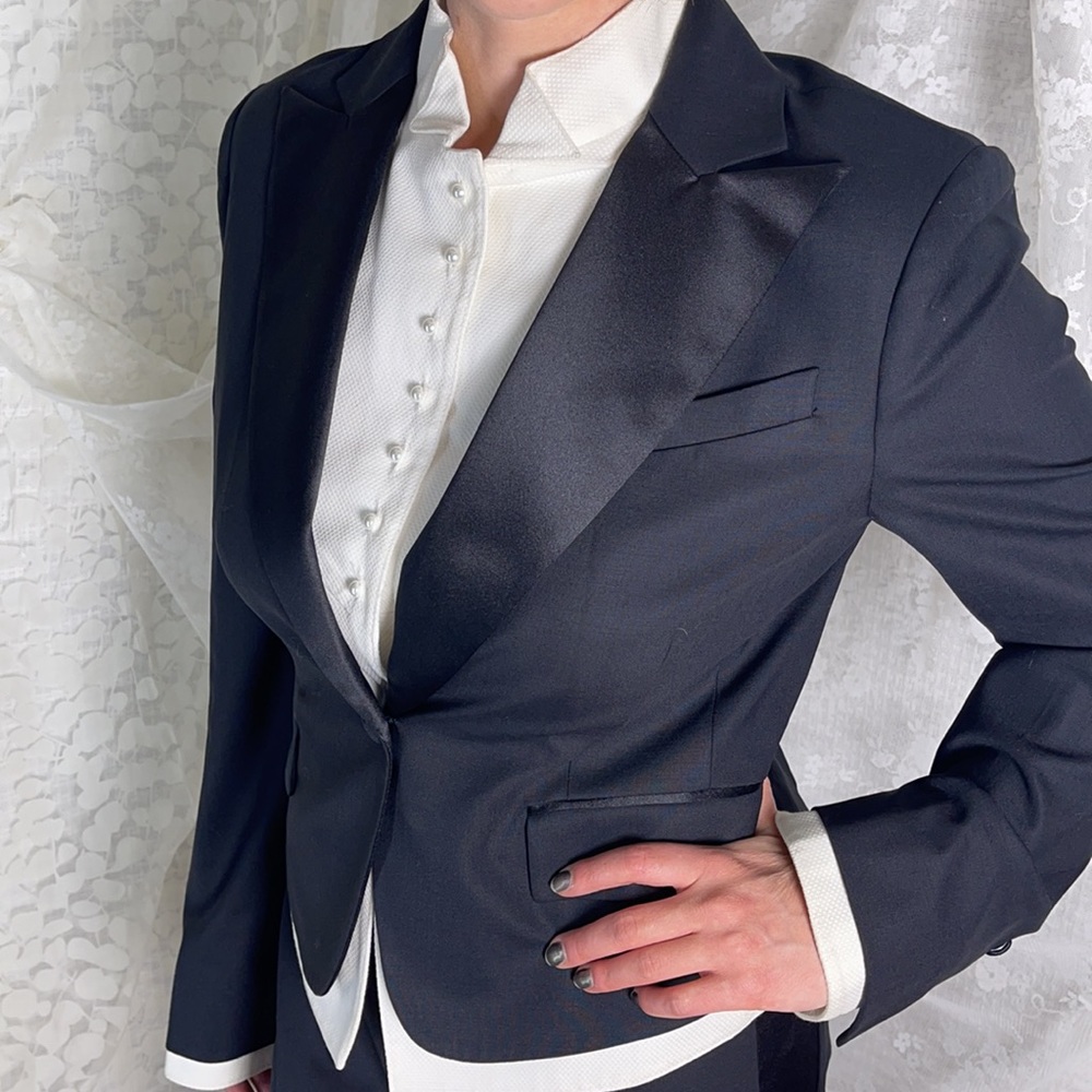 Tuxedo Suit Bcbg Nwt - image 4